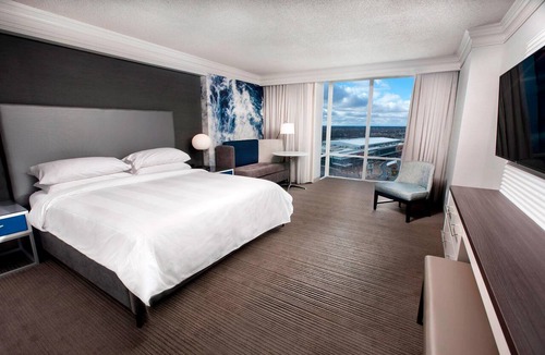 Fallsview Hotel | Niagara Falls Marriott on the Falls