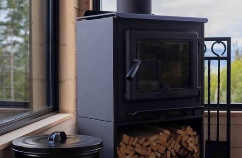Lac Beauport Ski Chalet | NORR
