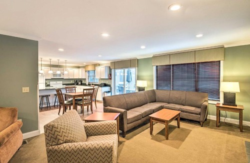 North Conway House | North Conway Home ~ 2 Mi to Cranmore Mountain!