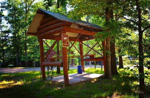 Octavia Apartment | Northern Broken Bow Lake Cabin