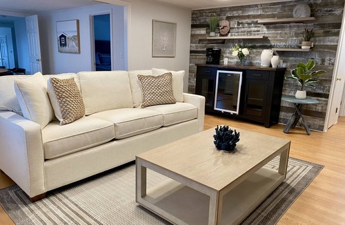 Ogunquit House | Ocean views, 2/10th to Little Beach and 100 steps to Marginal Way WOW
