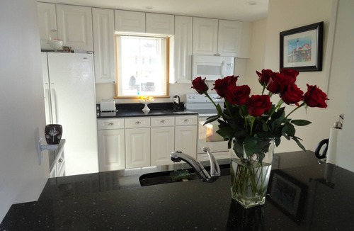 Biddeford Pool House | Oceanfront at Hills Beach, Biddeford, Sleeps 8, 4 bdrs, 2 bths, View 9 islands!
