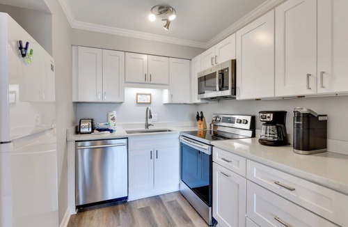 North Forest Beach Apartment | Oceanfront Condo! Breakers 210 w/Sunrise Views