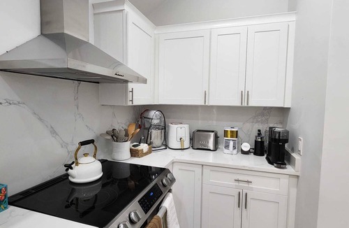 Greenbush House | Oceanview 2 bedroom 2 bath, overlooking the Atlantic.