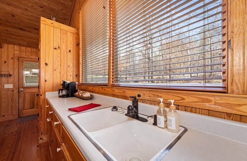 Mentone Cabin | One Oar Missing on Little River w/double fireplaces