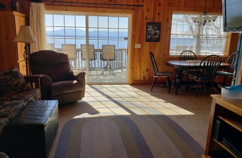 Center Ossipee Cottage | Ossipee Lake Water Front Property