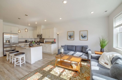 Eagle House | Patio, Park & Peace: 'Skyview Landing' in Eagle!
