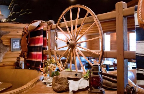 Kohls Ranch Cabin | Payson | Efficient Cabin Stay | Pool + Hot Tub