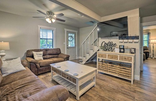 Broken Bow House | Peaceful Broken Bow Cottage w/Fire Pit!