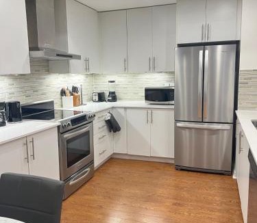 Brampton Apartment | Peaceful serene oasis