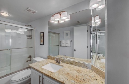 Orange Beach Apartment | Pelican Pointe 1505 by Vacation Homes Collection