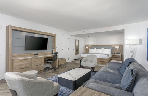 Orange Beach Hotel | Perdido Beach Resort