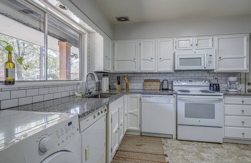 East Memphis House | Perfect location