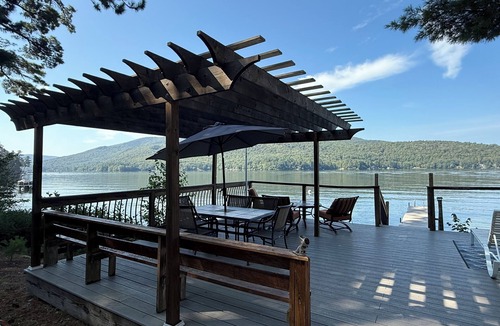 Newbury House | Perfect Waterfront 3-bedroom house on Lake Sunapee, Newbury NH
