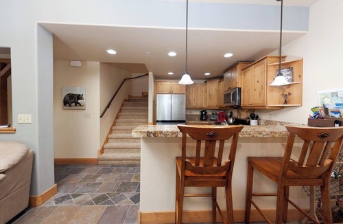 Purgatory House | Pet Friendly Black Bear Townhome across from Purg - Views - Free Shuttle