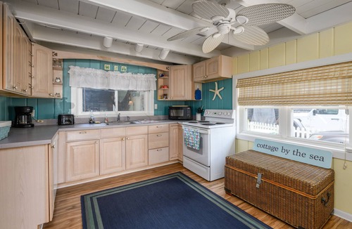Rehoboth by the Sea House | Pet Friendly Ocean Block Dewey Beach House