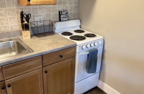 Suncook Apartment | - Pet Friendly - Riverfront - Lakes - Seacoast - Boston -