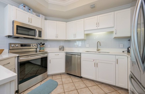 Orange Beach Condo | Phoenix On The Bay 1530 3 Bedroom Condo