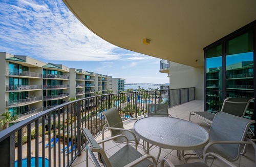 Orange Beach Condo | Phoenix On The Bay 1415 3 Bedroom Condo