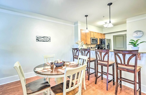 Talladega Condo | Pool & Boat Dock! Logan Martin Lake Extended Stay