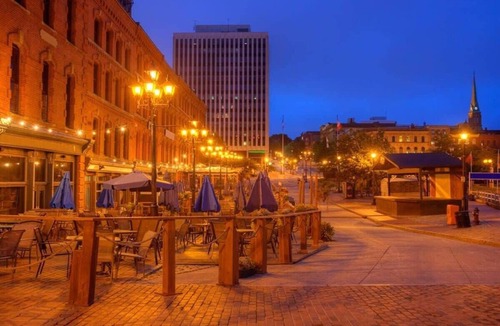 Saint John Apartment | Pristine Harbour View Towers Exec Suite Coffee Parking