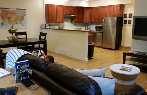 Annapolis Apartment | Private 2 BR Apt -- Less than 1 mi to Downtown & USNA gate