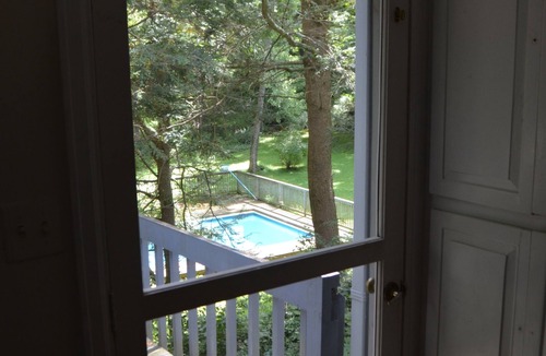 Kent House | Private Kent Getaway With Views, Pond & Pool