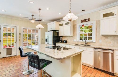 Conyers House | Private Pool Getaway 5BR Family Home