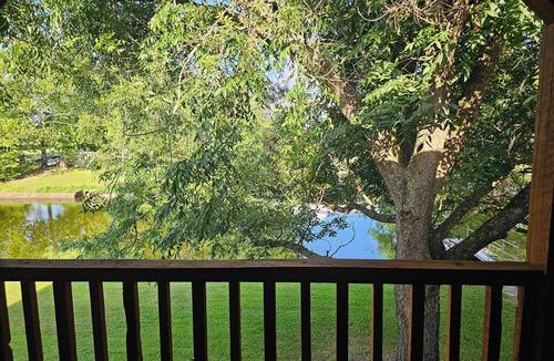 Tucker House | Private Riverfront Acreage/Hunt, Fish & Unwind
