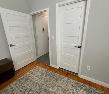 Ludlow House | Private room in a luxury apartment