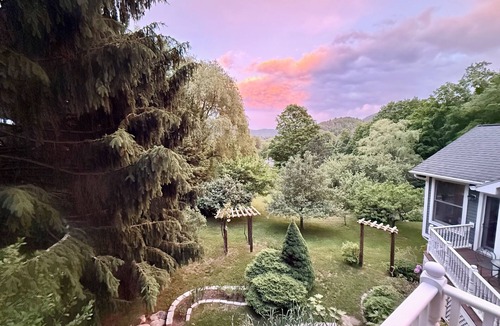 Great Barrington Apartment | Private Wing. Large Loft Queen Suite. Balcony. View. Ensuite Bath. Walk to Lake!