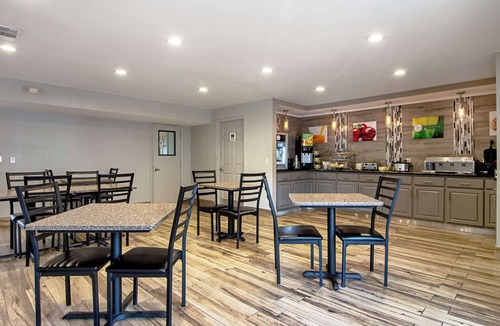 LaGrange Hotel | Quality Inn Lagrange East I-85