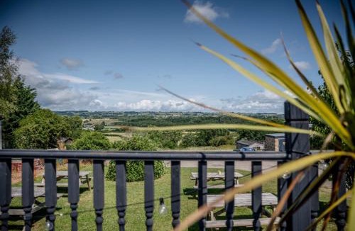 Finghall Hotel | Queens Head