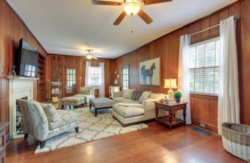 Ellaville House | Quiet Ellaville Home w/Patio + Outdoor Dining!