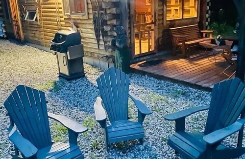 Denmark Cabin | Quintessential Trappers Cabin