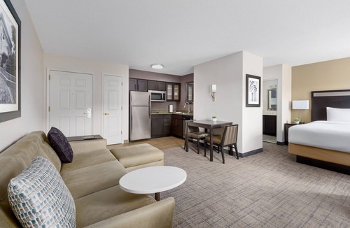 Franklin Hotel | Residence Inn by Marriott Boston-Franklin