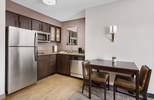 Franklin Hotel | Residence Inn by Marriott Boston-Franklin