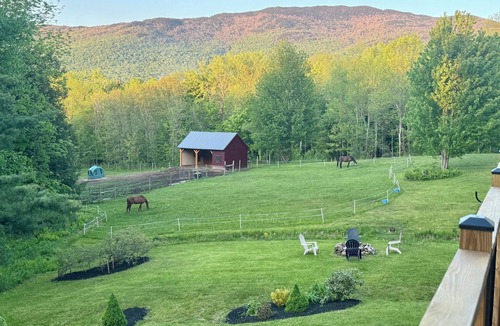 Jeffersonville Ski Chalet | Ridgeline A-Frame, close to Smugglers Notch and Stowe with amazing views!