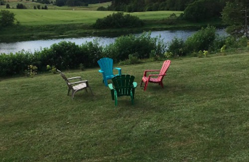 New Glasgow House | River Front Executive Home Close to Amazing Beaches, Restaurants, & Golf Courses