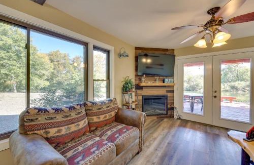 Mount Ida House | Riverfront Arkansas Abode - Furnished Deck & Grill
