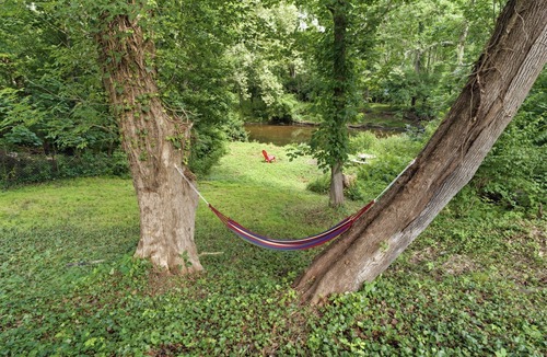 Downingtown House | Riverfront Retreat - Convenience + Kayaks - 3 bed 2 ba