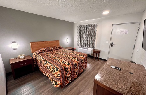 Cleveland Hotel | Royal Inn