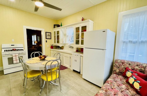 Lafayette Cottage | Rustic, Spacious 3BR Cottage on Bayou; Central Lafayette