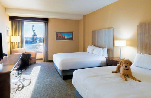 Saint John Hotel | Saint John Harbourfront Hotel