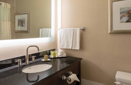 Saint John Hotel | Saint John Harbourfront Hotel