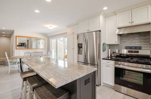 Scituate House | Seaside Solstice HOT TUB, SAUNA, Generator for the storm 5-Bedroom