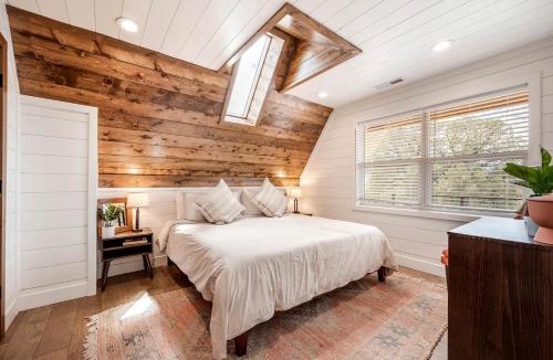Torrey Ski Chalet | Secluded A-frame with Stunning Desert Views in Torrey, Utah