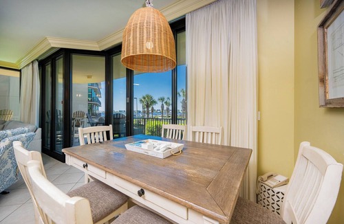 Orange Beach Condo | See why our guests chose this one! Phoenix On The Bay 1131