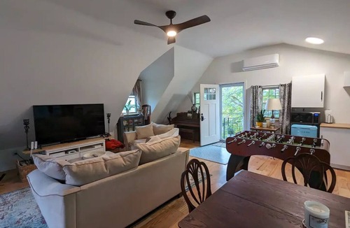 Schuylerville Apartment | Serene Studio Retreat 20 Minutes to Downtown