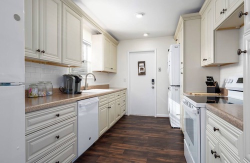 Cahaba Heights Condo | Single Floor Condo with Large Private Driveway